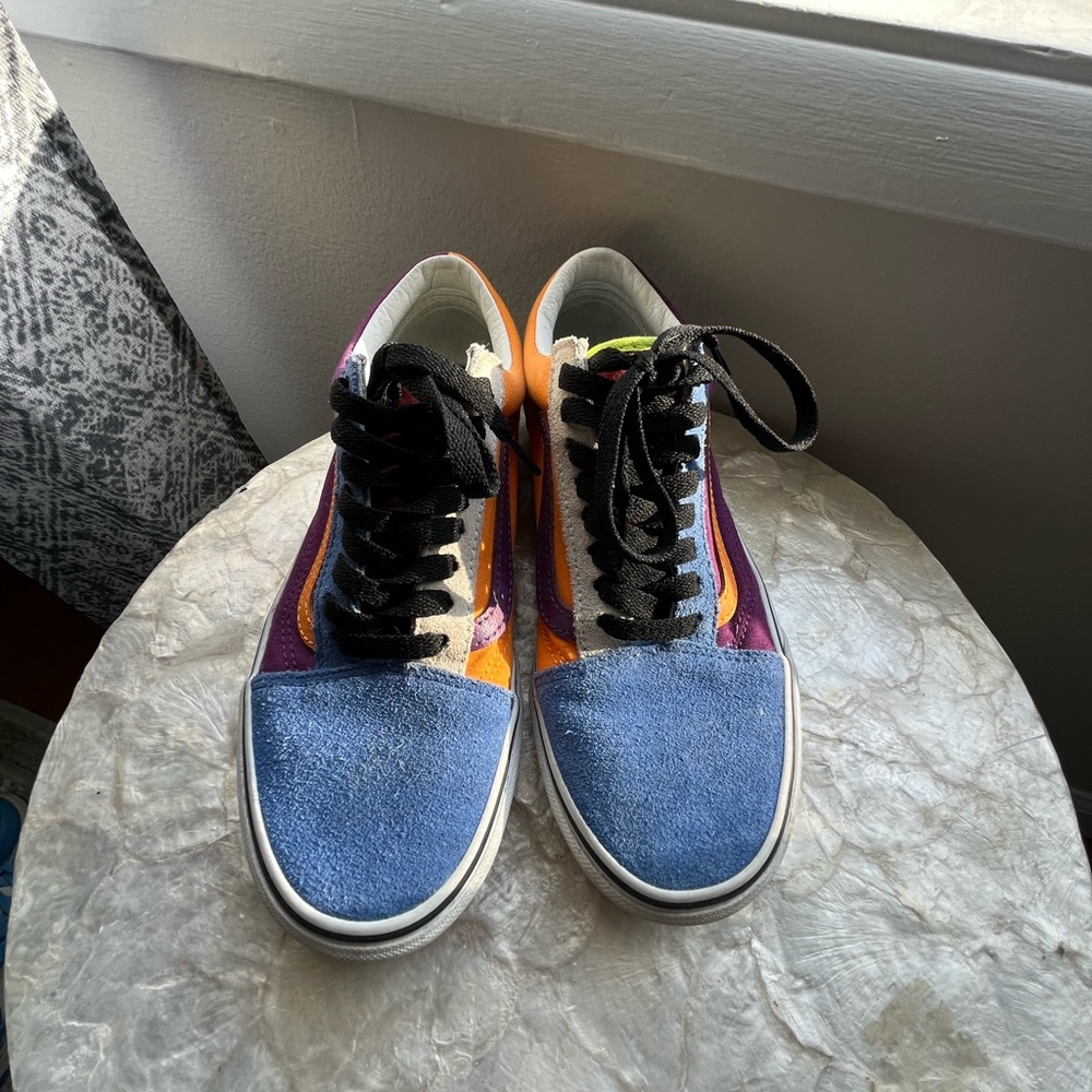 Vans multi-colored women’s size 8